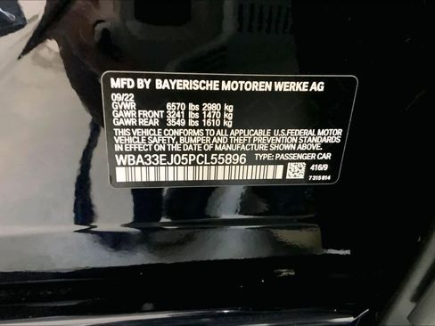 Certified 2023 BMW 760i xDrive image 37