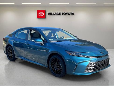 New 2026 Toyota Camry LE image 7