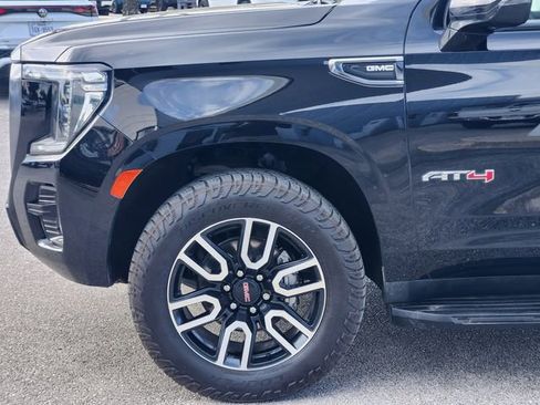 Used 2022 GMC Yukon AT4 AWD/4WD image 5