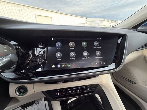 Used 2023 Buick Envision Avenir image 47