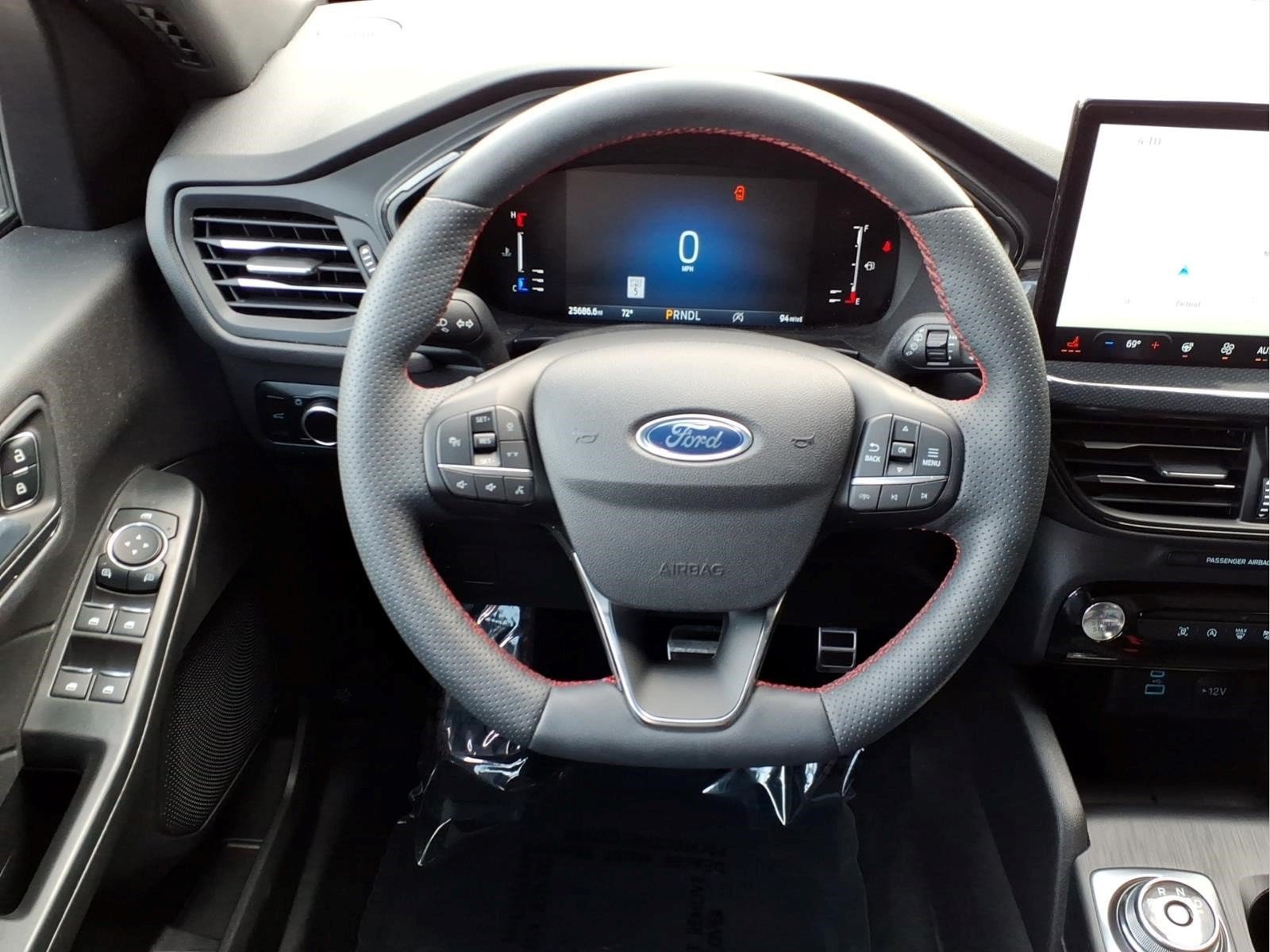 Used 2023 Ford Escape ST-Line w/ Tech Pack #1 AWD/4WD image 12
