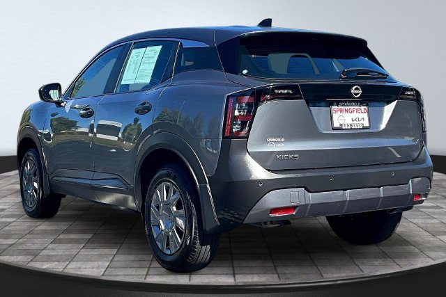Used 2026 Nissan Kicks S FWD image 4