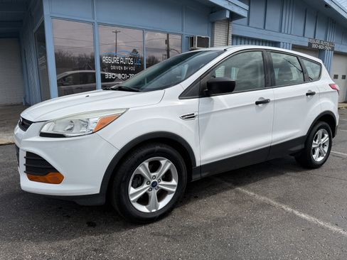 Used 2014 Ford Escape S image 1