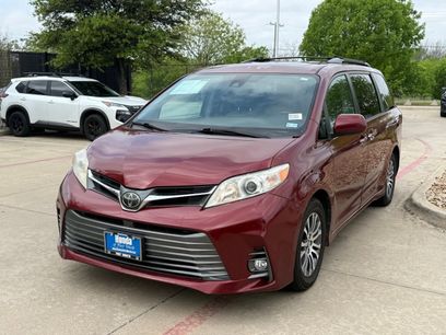 Used 2018 Toyota Sienna XLE
