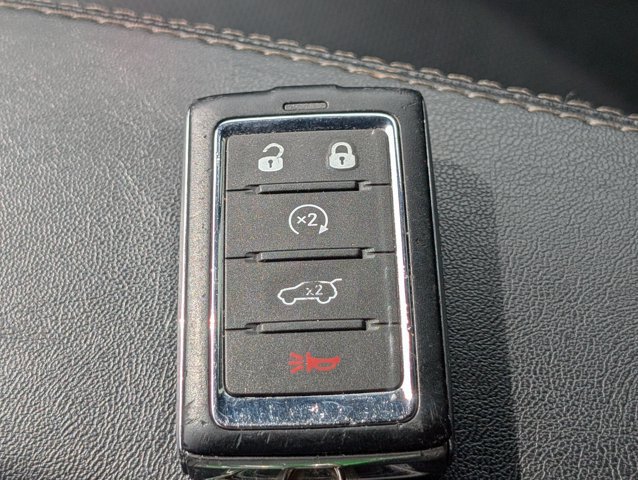 Used 2024 Jeep Wagoneer L Series II w/ Flexible Seating Group RWD image 32