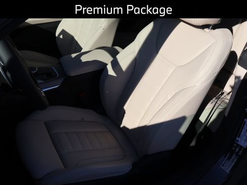 New 2026 BMW 430i xDrive Coupe w/ M Sport Package AWD/4WD image 9