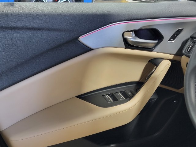 Certified 2025 Acura TLX w/ Technology Package FWD image 21