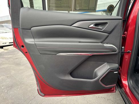 Used 2024 Chevrolet Traverse RS w/ LPO, Floor Liner Package image 24