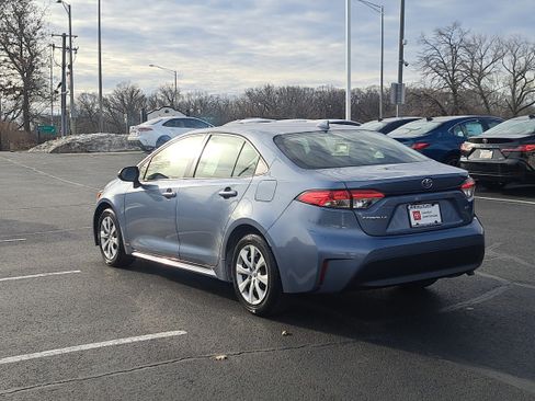 Certified 2023 Toyota Corolla LE image 4