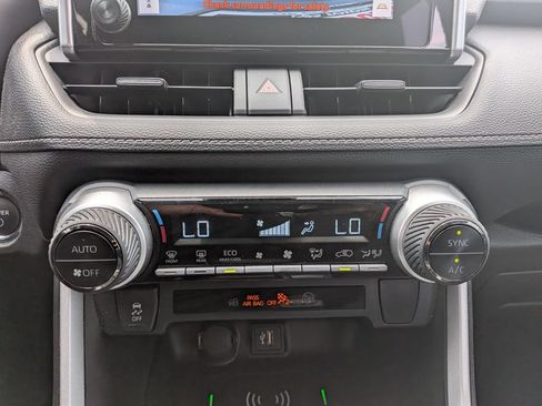 Used 2023 Toyota RAV4 AWD Hybrid image 20