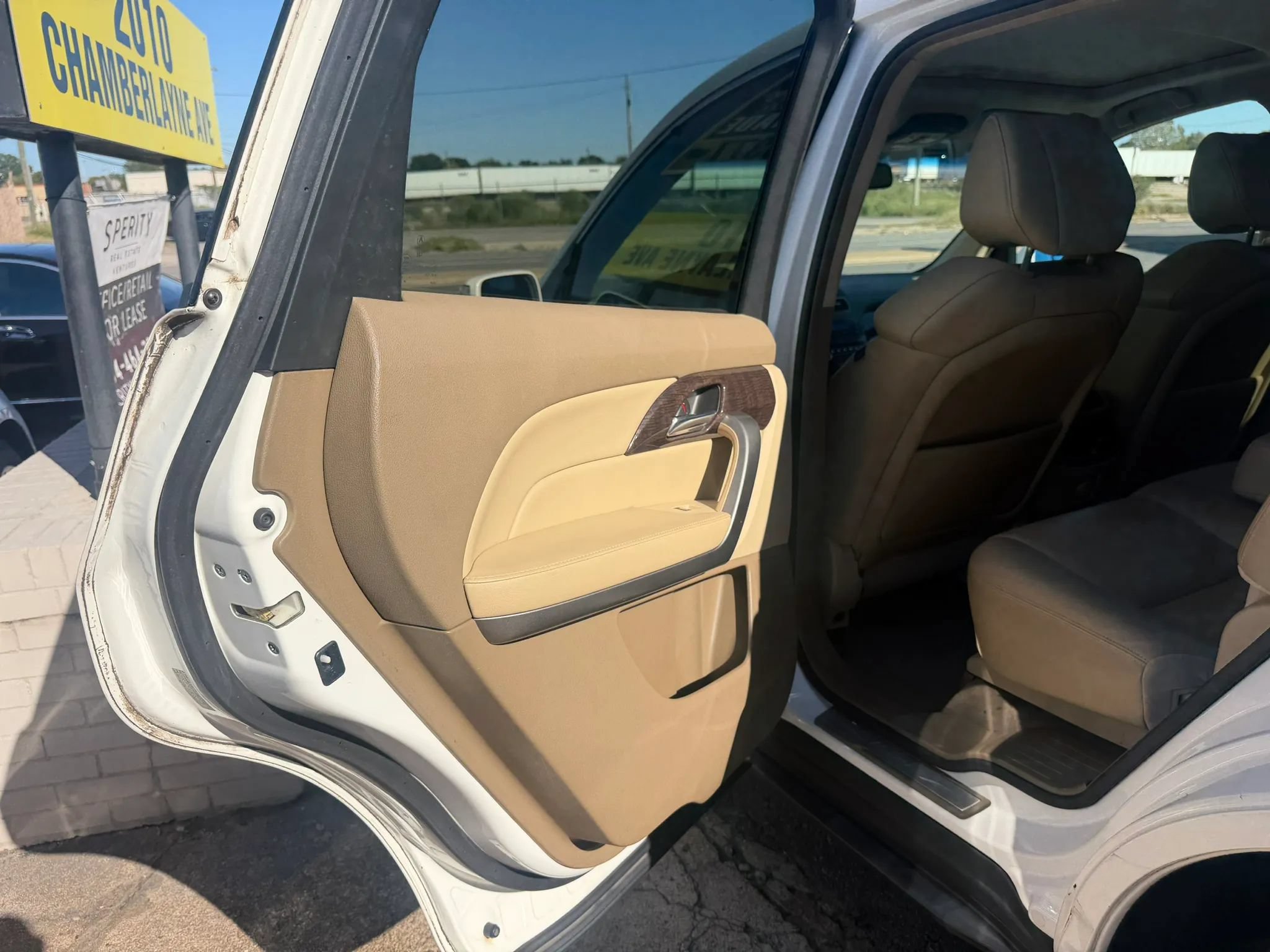 Used 2010 Acura MDX w/ Technology Package AWD/4WD image 12