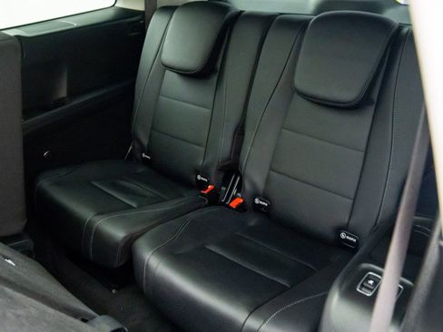 New 2026 Mercedes-Benz GLS 450 4MATIC image 19