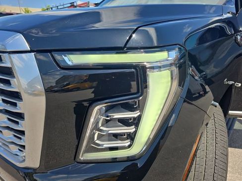 Used 2025 GMC Yukon Denali w/ Denali Reserve Package AWD/4WD image 31