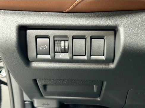 New 2026 Subaru Outback Touring AWD/4WD image 6