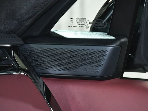 Used 2025 Land Rover Range Rover Sport Autobiography AWD/4WD image 39