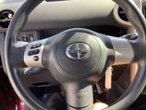 Used 2006 Scion xB FWD image 39