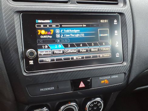 Used 2019 Mitsubishi Outlander Sport LE FWD image 19