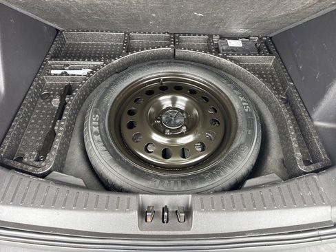 Used 2018 Ford Escape SE w/ SE Sync 3 Package image 14