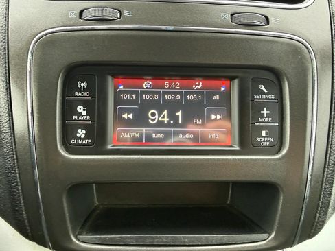 Used 2017 Dodge Journey SXT AWD/4WD image 20