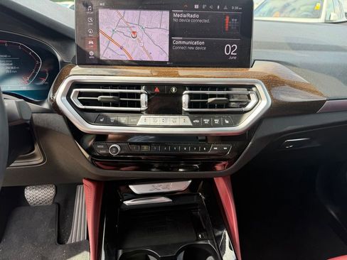 Certified 2023 BMW X4 xDrive30i w/ Premium Package AWD/4WD image 16