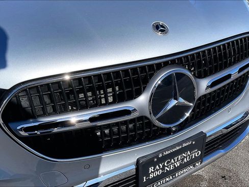 Used 2026 Mercedes-Benz GLC 300 4MATIC image 22