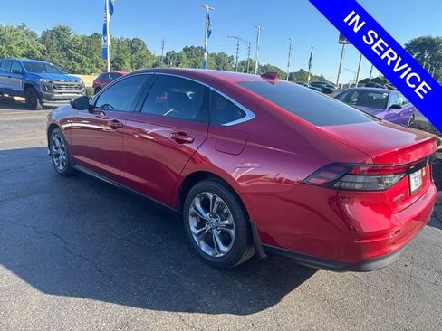 Used 2023 Honda Accord EX image 6