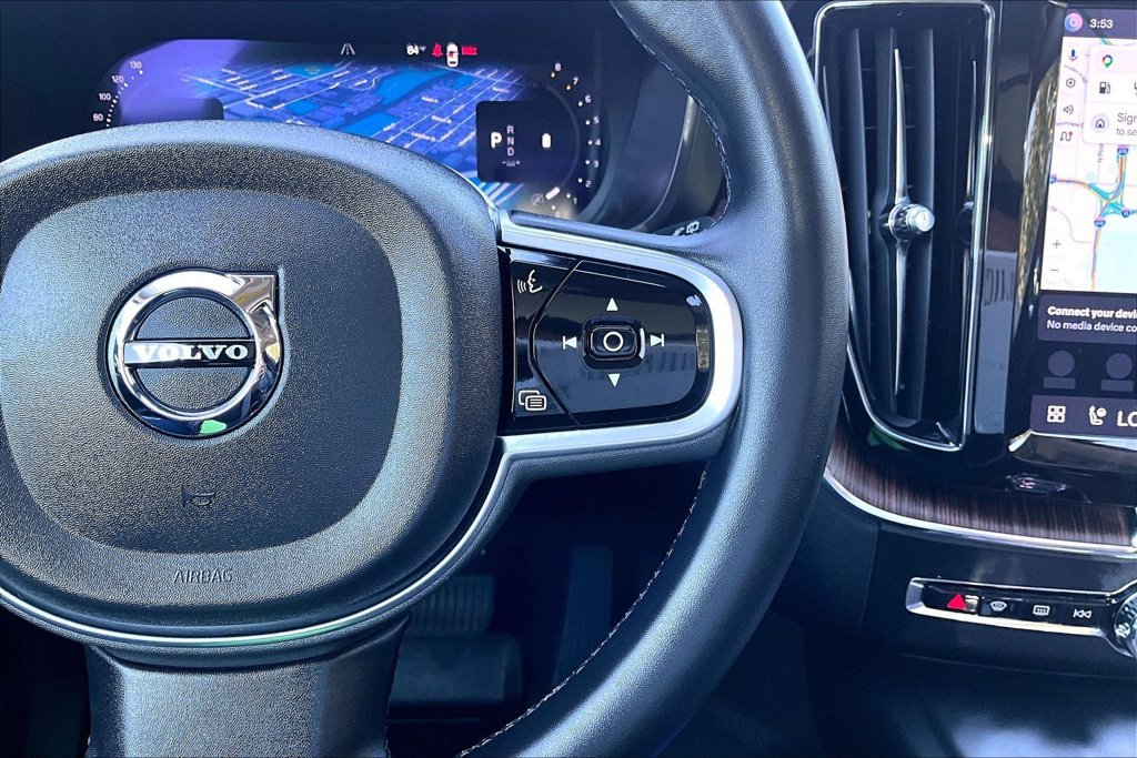 Used 2023 Volvo XC60 B5 Ultimate AWD/4WD image 28