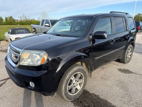 Used 2011 Honda Pilot Touring image 1