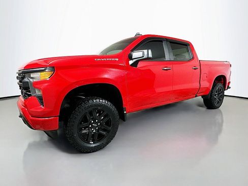 Used 2022 Chevrolet Silverado 1500 Custom image 3