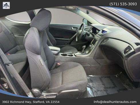 Used 2012 Hyundai Genesis 2.0T RWD image 16
