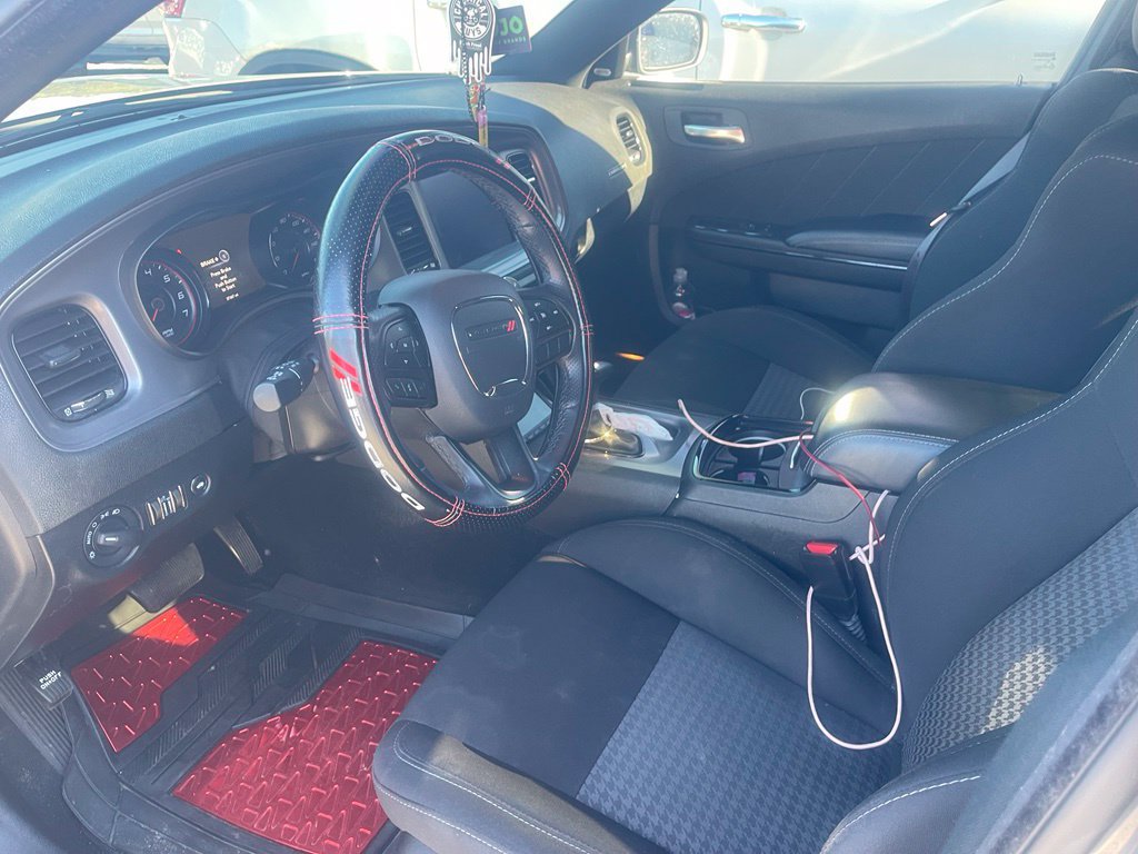 Used 2023 Dodge Charger R/T w/ Blacktop Package RWD image 5