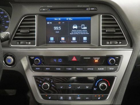 Used 2017 Hyundai Sonata Sport w/ Value Edition Package 02 image 27