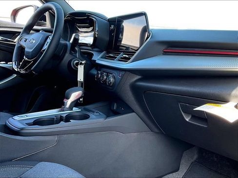New 2026 Chevrolet Trax RS w/ Driver Confidence Package FWD image 9