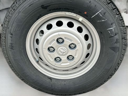 Used 2024 RAM ProMaster 2500 w/ Safety Group FWD image 36