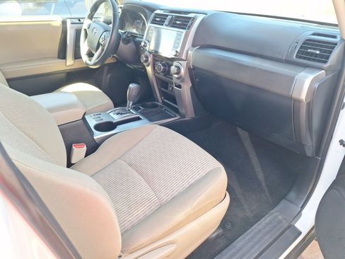 Used 2022 Toyota 4Runner SR5 image 32