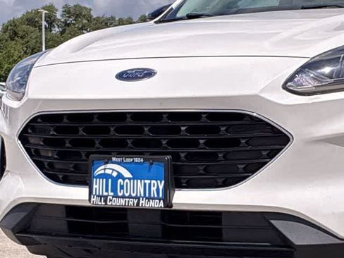Used 2022 Ford Escape SE w/ SE Sport Appearance Package FWD image 12