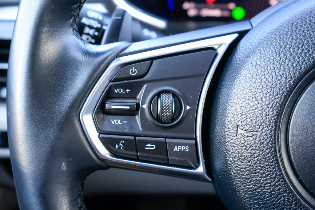 Used 2023 Acura MDX w/ Technology Package FWD image 16