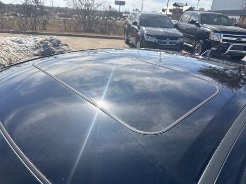 Used 2018 Honda Civic Touring image 10