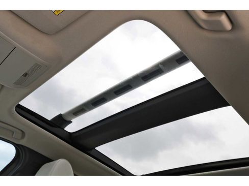 Certified 2025 MAZDA CX-90 Plug-In Hybrid w/ Premium Plus image 30