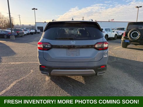 Used 2023 Honda Pilot Elite image 5