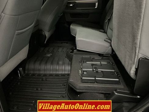 Used 2018 RAM 1500 Big Horn AWD/4WD image 27