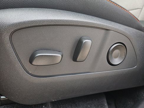 New 2026 Chevrolet Traverse LT w/ Driver Confidence Package image 14