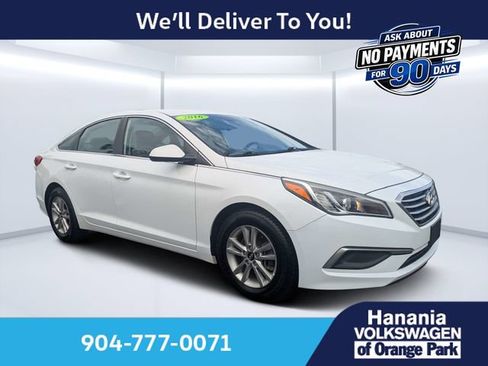 Used 2016 Hyundai Sonata SE FWD image 1