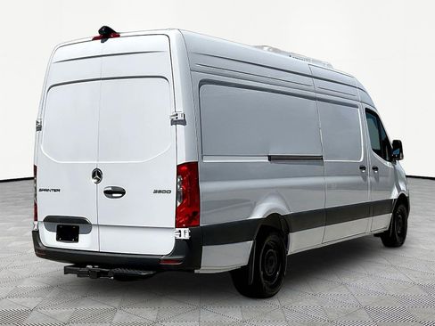 New 2025 Mercedes-Benz Sprinter 2500 image 6