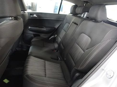 Used 2022 Kia Sportage LX FWD image 19