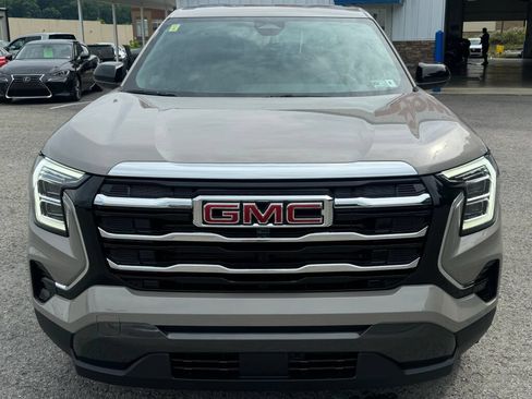 Used 2026 GMC Terrain Elevation AWD/4WD image 2