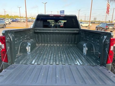 Used 2025 Chevrolet Silverado 1500 LT RWD image 18