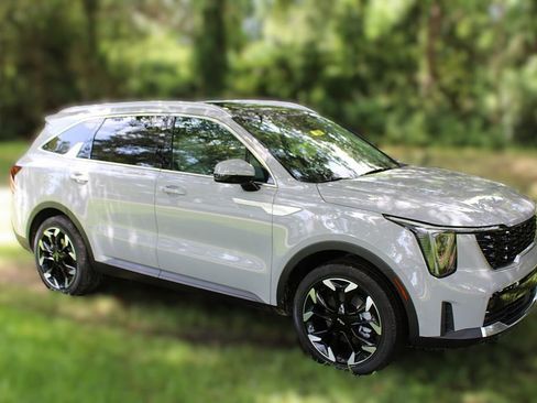 New 2026 Kia Sorento EX w/ EX Premium Package FWD image 4