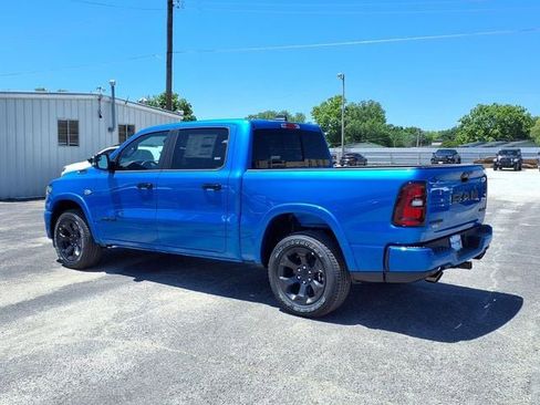 New 2026 RAM 1500 Big Horn AWD/4WD image 3