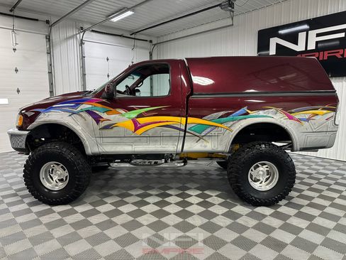 Used 1997 Ford F150 4x4 Regular Cab image 2